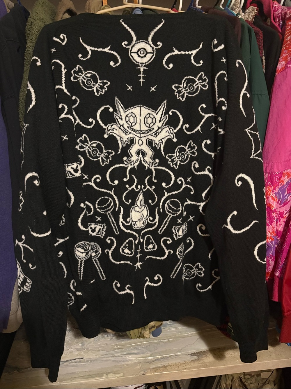 Black & White Gengar Knit Sweater - Pokémon - Picture 2 of 3